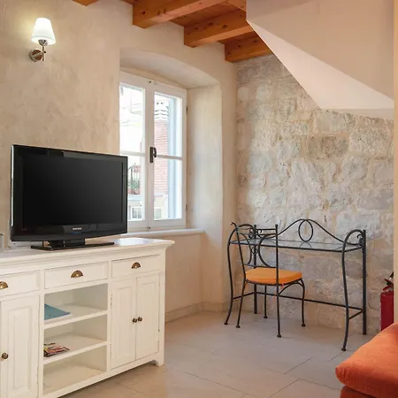 Mama Apartment *